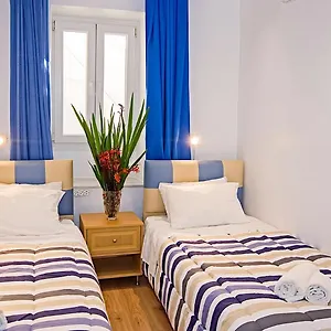 Ageliki Kalogera Appartement